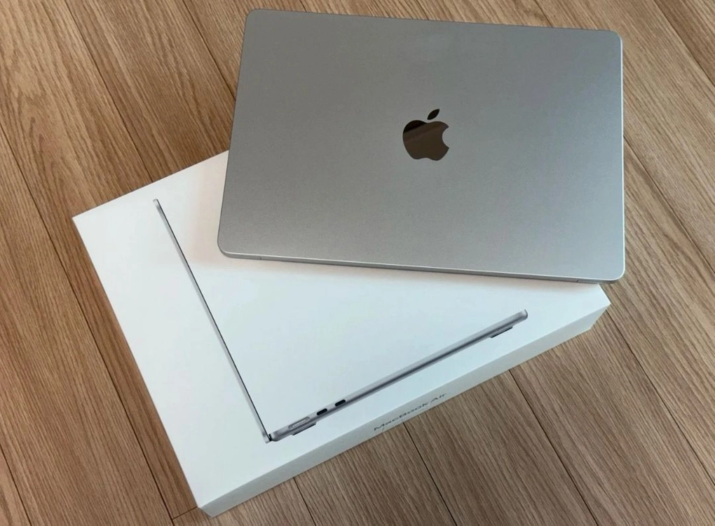 맥북 M4 16GB/256GB - 안심되는 중고거래