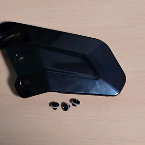 야구 우타자용 헬멧 부착 안면 보호대