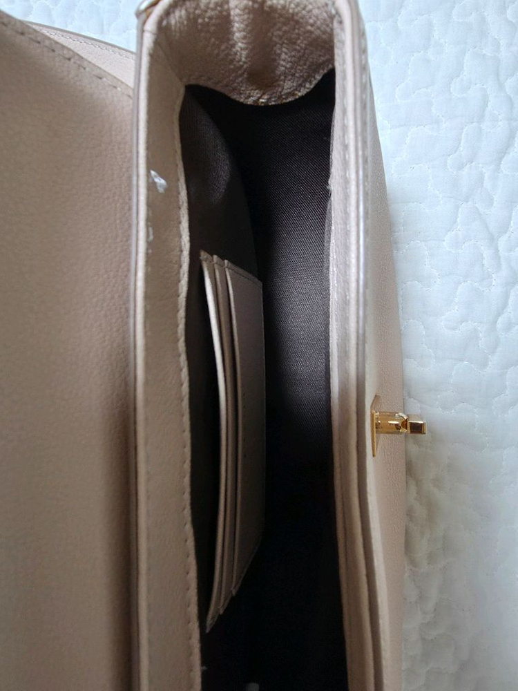 제이에스티나 크로스백--2