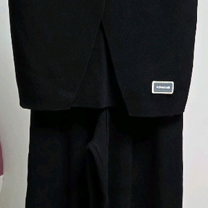 지.보테첼리 니트 베스트 셋업 ㅡ새상품 가격내림