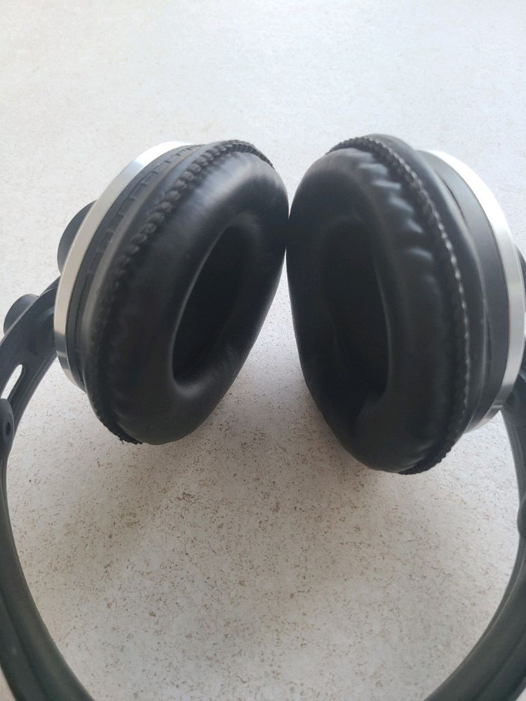 akg k271 studio 헤드폰 판매합니다 이미지