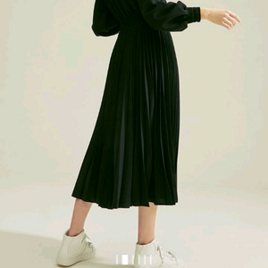 랑방 플리츠후드원피스66