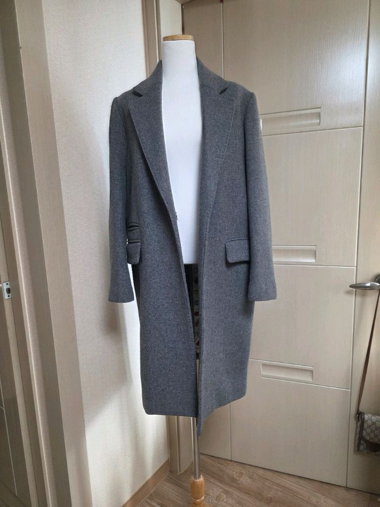 럭키슈에뜨 롱코트--1