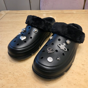 슈니엘 털 크록스 스타일 비비안웨스트우드 지비츠 XXXL(280)