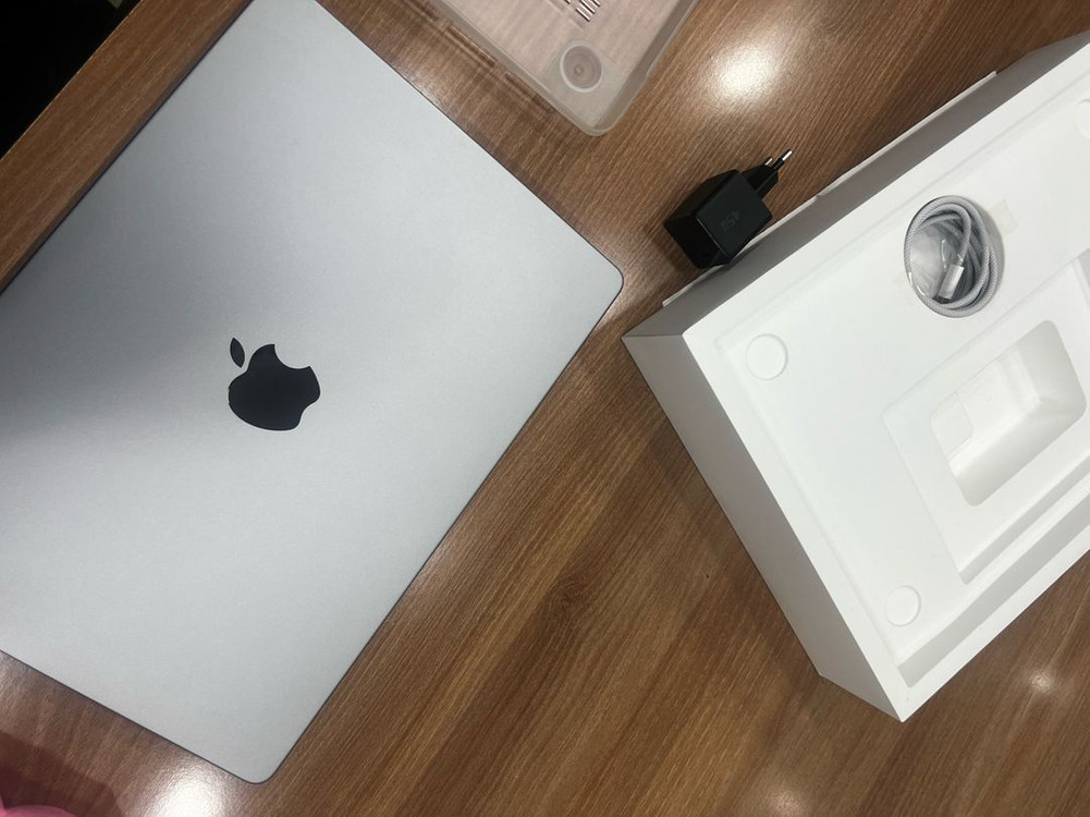 맥북 프로 14인치 m3 8GB 512GB 스페이스 그레이 이미지