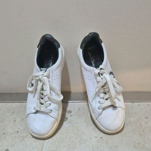 260 프레드페리 화이트 스니커즈