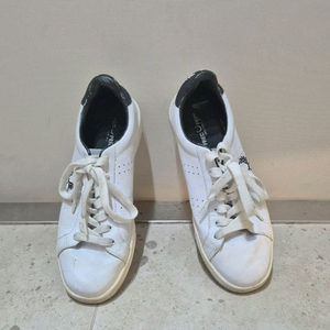 260 프레드페리 화이트 스니커즈