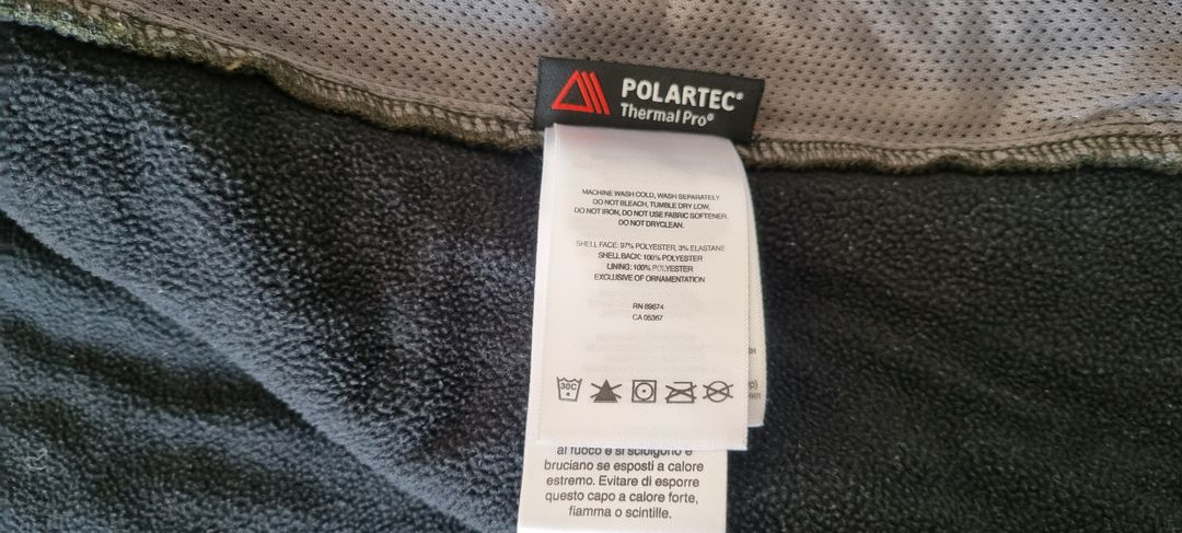 마운틴하드웨어 몽키 자켓팝니다.--3