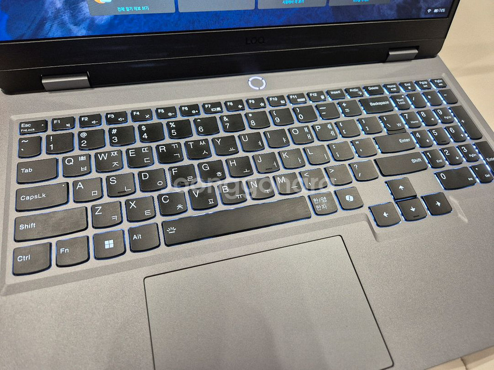 레노버 LOQ 15ARP9 R7 4060게이밍 노트북 팝니다--1