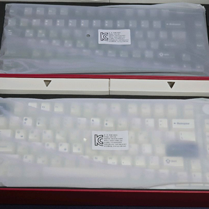 VARO VM75 HE 키보드 화이트 팝니다