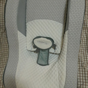 HARMAS 아기 역류방지 침대