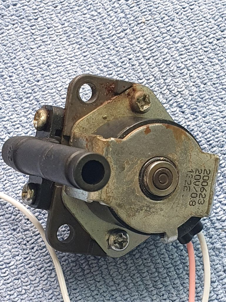 쿠쿠 압력밥솥 발브--1