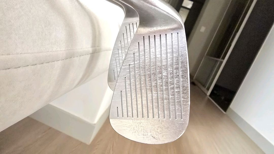 피팅아이언 제스타임 Fi302 7아이언 뉴다골 105 이오믹 그립 아이언 세트--3