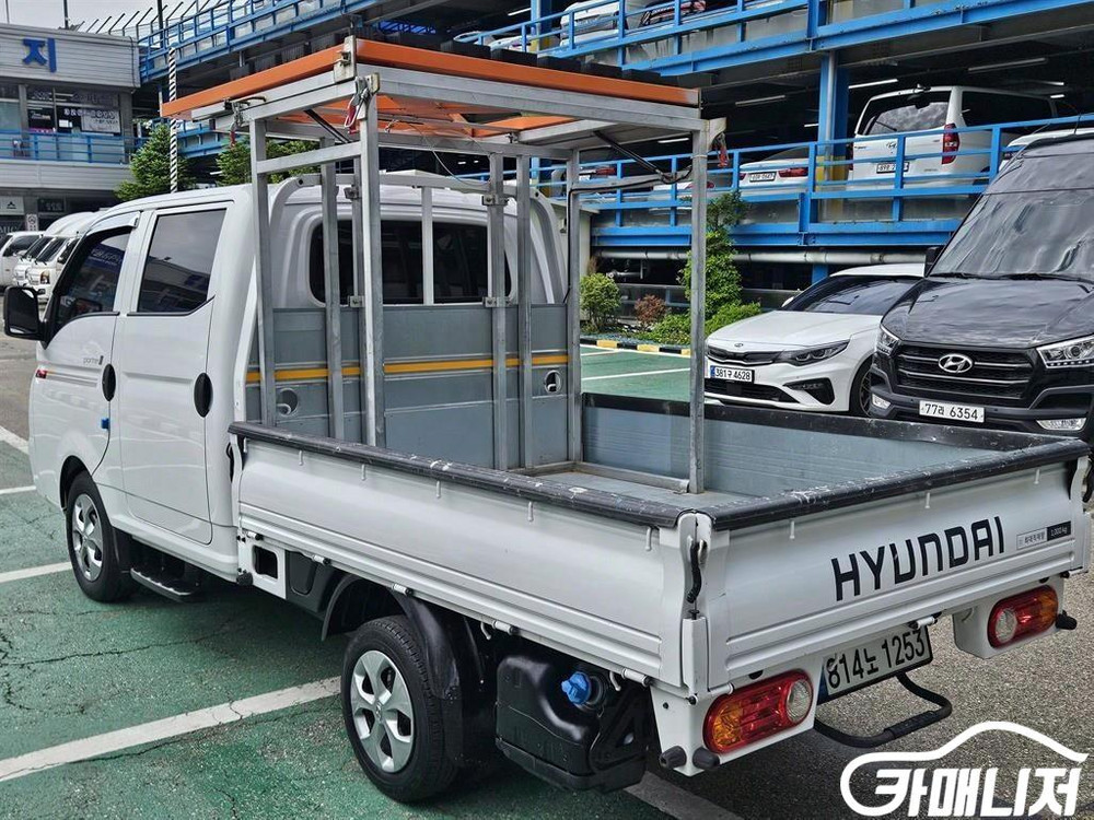 [소형화물][카고]포터2 1.0톤/더블캡/초장축/(CRDi) 모던 (6인승 /1톤) #2026년특가--7