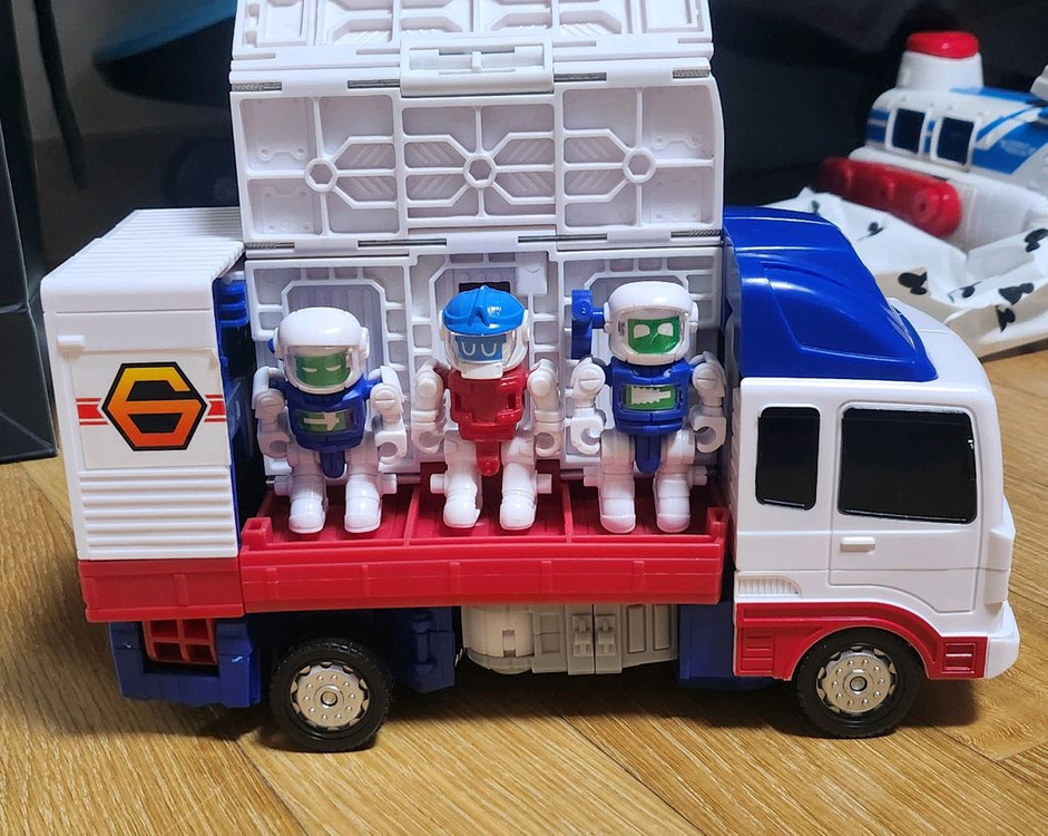 헬로카봇 크루 로봇 3종 세트--8