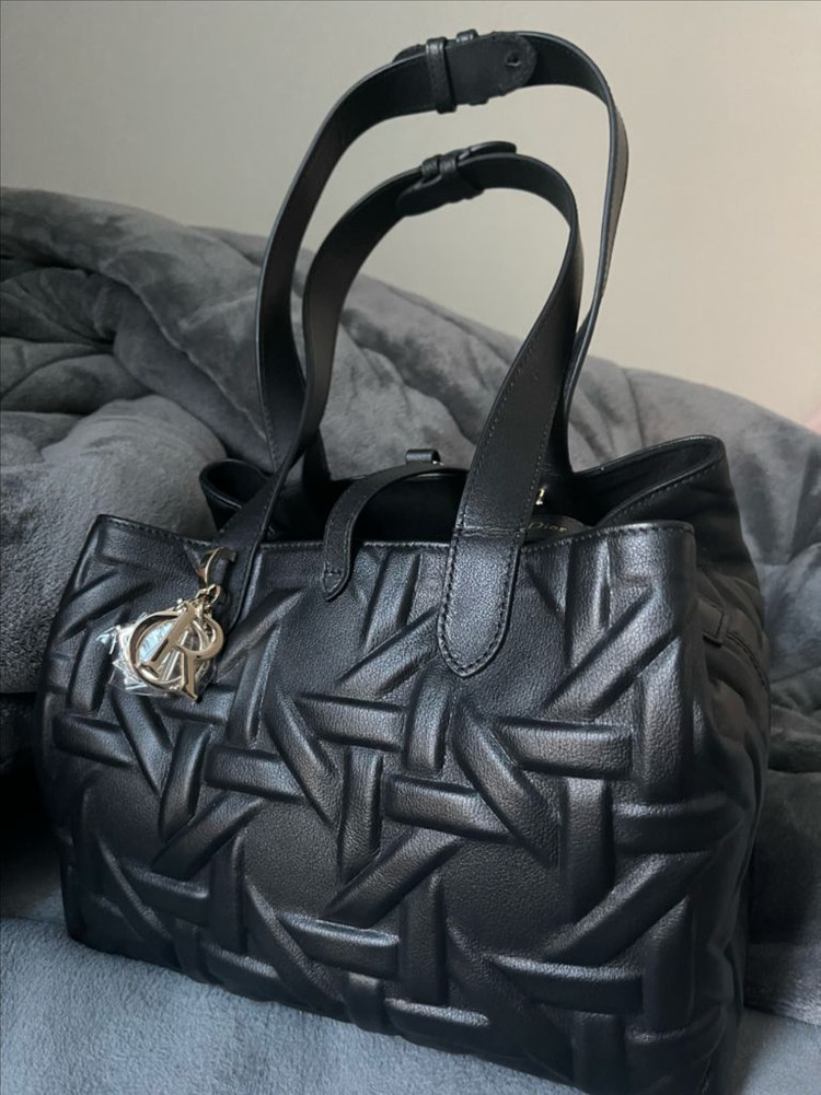 디올 그래픽 까나쥬 뚜주흐 백 미듐 블랙--1