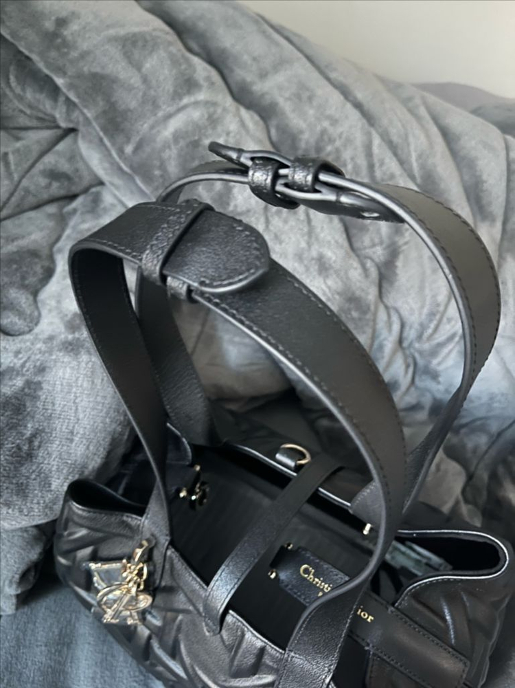 디올 그래픽 까나쥬 뚜주흐 백 미듐 블랙--2