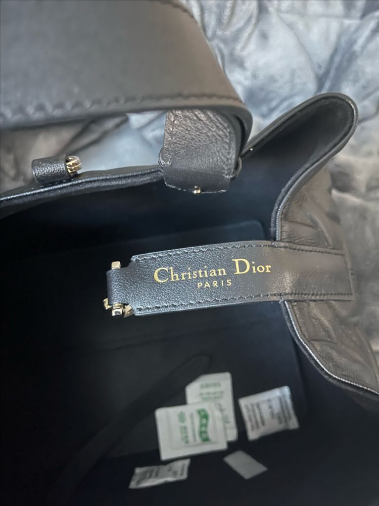 디올 그래픽 까나쥬 뚜주흐 백 미듐 블랙--6