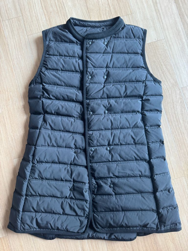 폴로 경량조끼 판매합니다--1