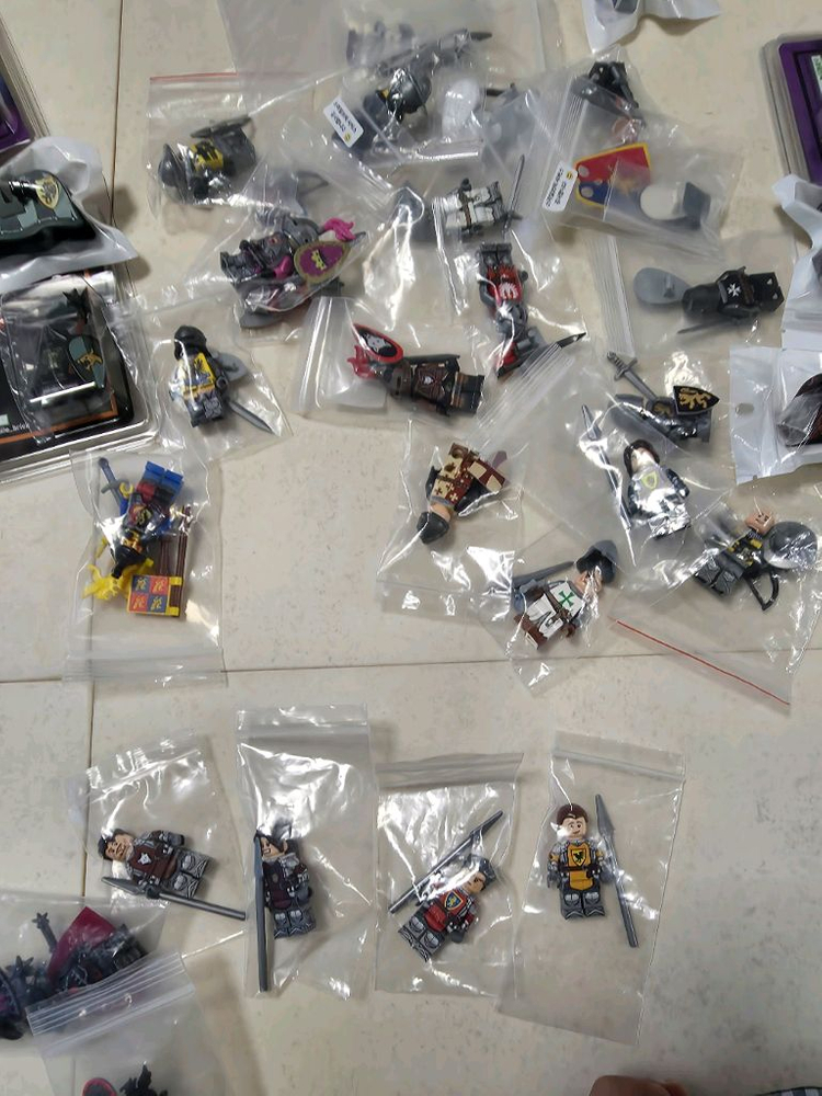 레고 캐슬 스마일브릭 tmc 등 해외제품 다량 판매--4