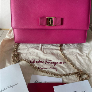 페레가모 체인백