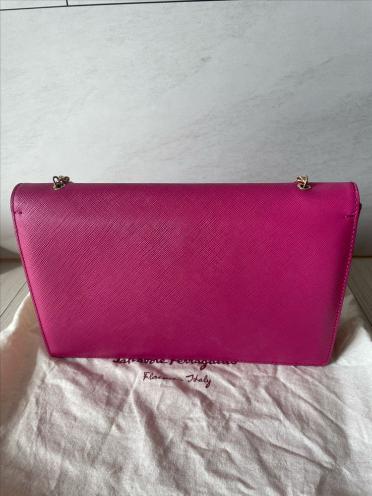 페레가모 체인백--5