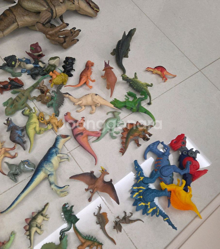 쥬라기월드 대형 피규어 외 일괄--8