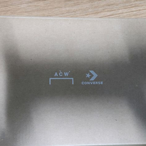 컨버스 운동화 카키색 235mm 새상품입니다