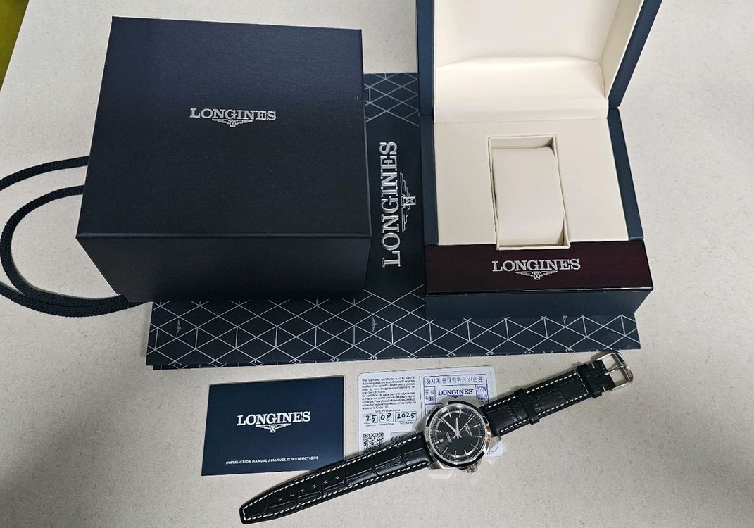 론진 콘퀘스트 38mm 블랙 L3.720.4.52.6 이미지