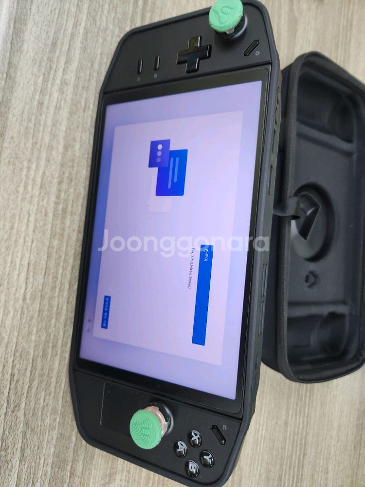 레노버 리전 Go(LEGIION GO) 8APU1 + 케이스 + 충전기 포함--1