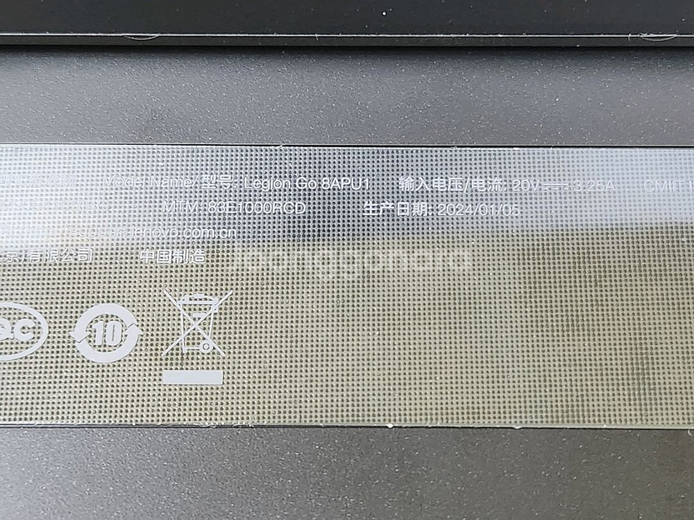 레노버 리전 Go(LEGIION GO) 8APU1 + 케이스 + 충전기 포함--6