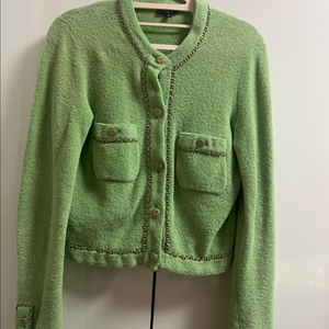 샤넬 가디건 36 사이즈 !