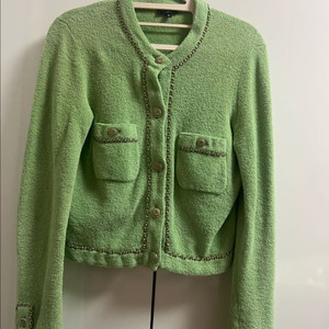 샤넬 가디건 36 사이즈 !