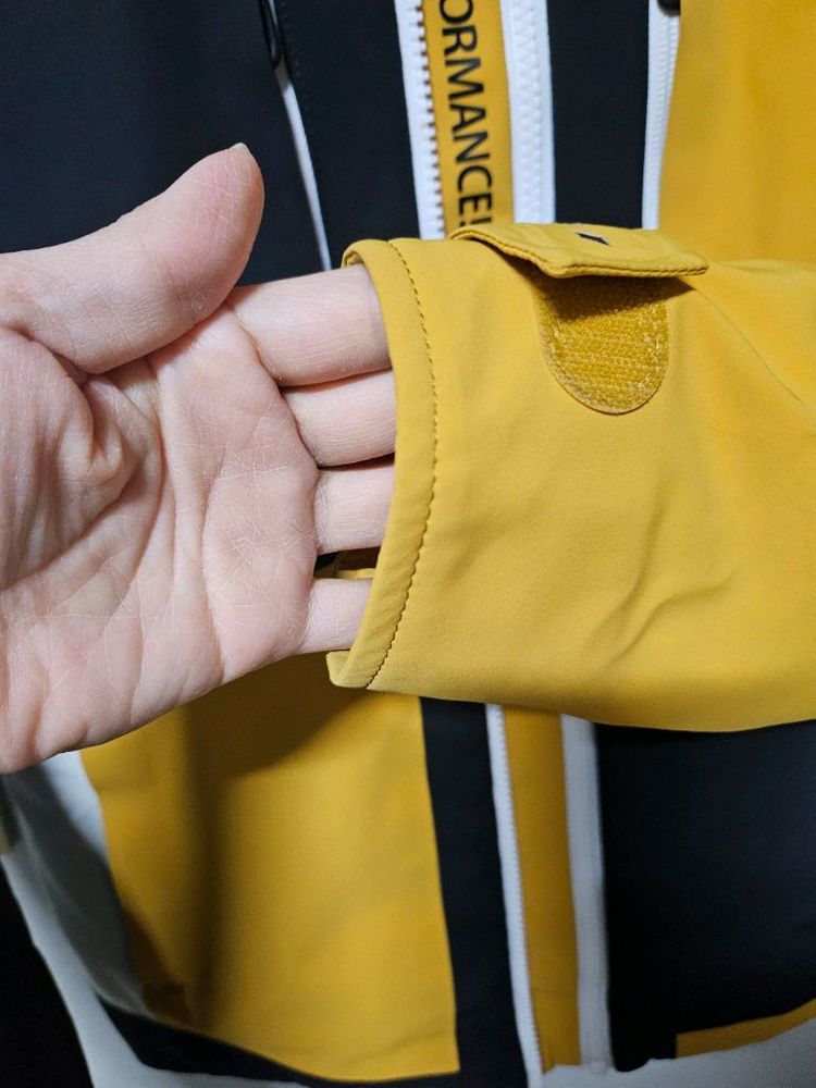 카브 스키복(150cm)+데쌍트 플리스(아우디스위스스키팀)--1