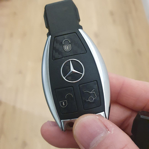 구형키는 이제 그만 벤츠 CLS63 AMG 디스플레이키 개조 후기 이미지