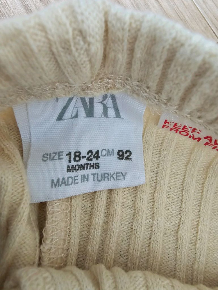 자라 키즈 리본카라맨투맨 1 1/2사이즈 바지2개 24M--4