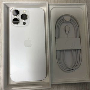 아이폰16 프로맥스 512기가 화이트 단순개봉 새상품(사이클0)