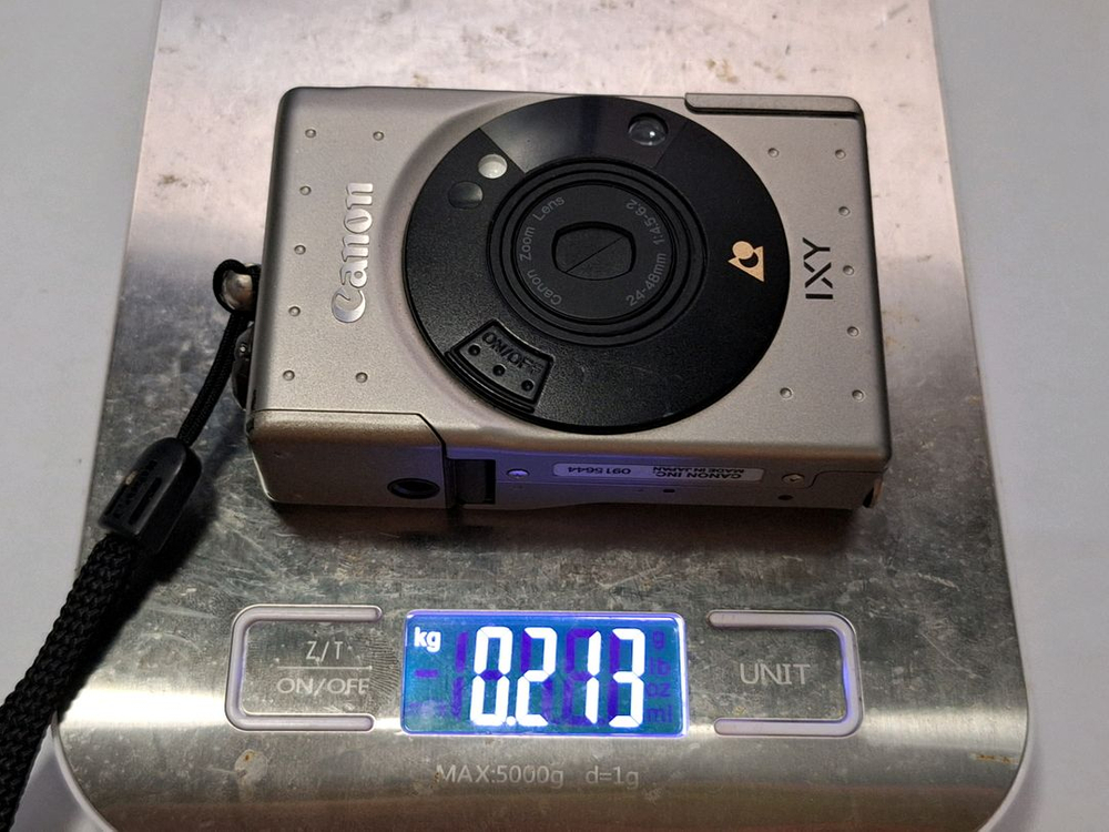 캐논 IXY 1세대 APS 필름카메라 빈티지 레트로 로모 인테리어 앤틱 엔틱 수집 복고 y2k 일본 감성 필카 이미지