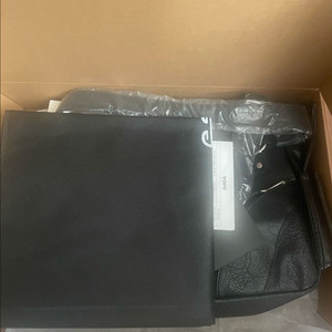 이우가마카라스 숄더백 블랙 새상품 이미지