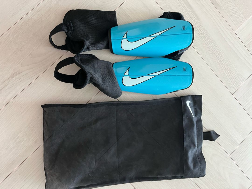 나이키 어린이 정강이 보호대 신가드 블루--1