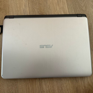 아수스 노트북 i5 8세대 부품용(정상부팅) 키보드입력 문제 싸게 7만원 판매