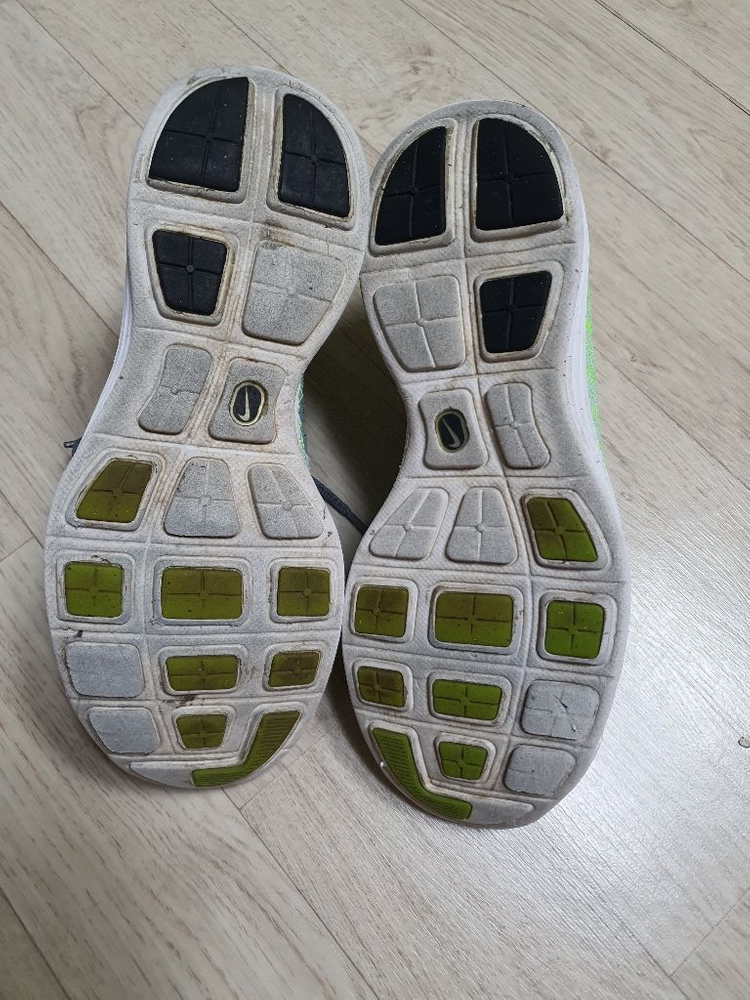 260 나이키 루나 플라이니트 추카 운동화 스니커즈--4