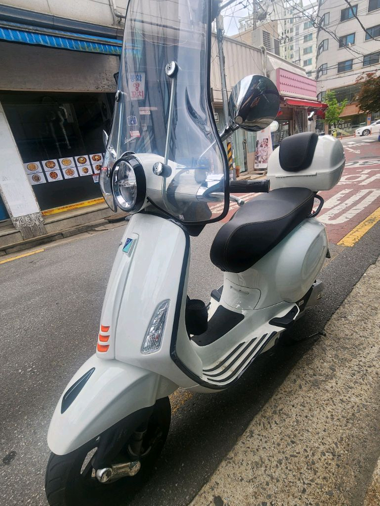 베스파 프리마베라 24년식 판매합니다 이미지