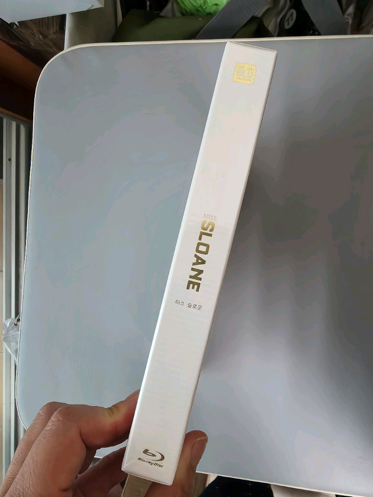 미스 슬로운 블루레이 미개봉--1