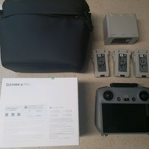 DJI 미니4프로 드론 신품 플라이모어킷 팝니다