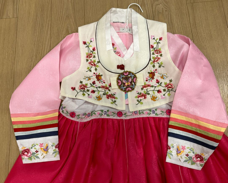 여아 한복 9호 (8-10세) - 조끼, 속치마 포함--1