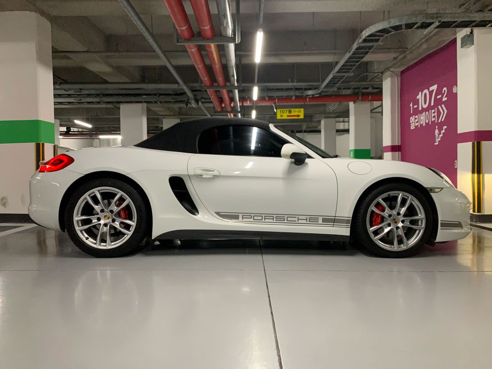 포르쉐 박스터 카이맨 19인치--8