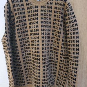 MSGM 로고 패턴 남성 울 니트 판매합니다!