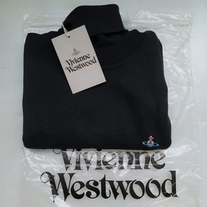 비비안웨스트우드 100% 버진울 폴라 니트