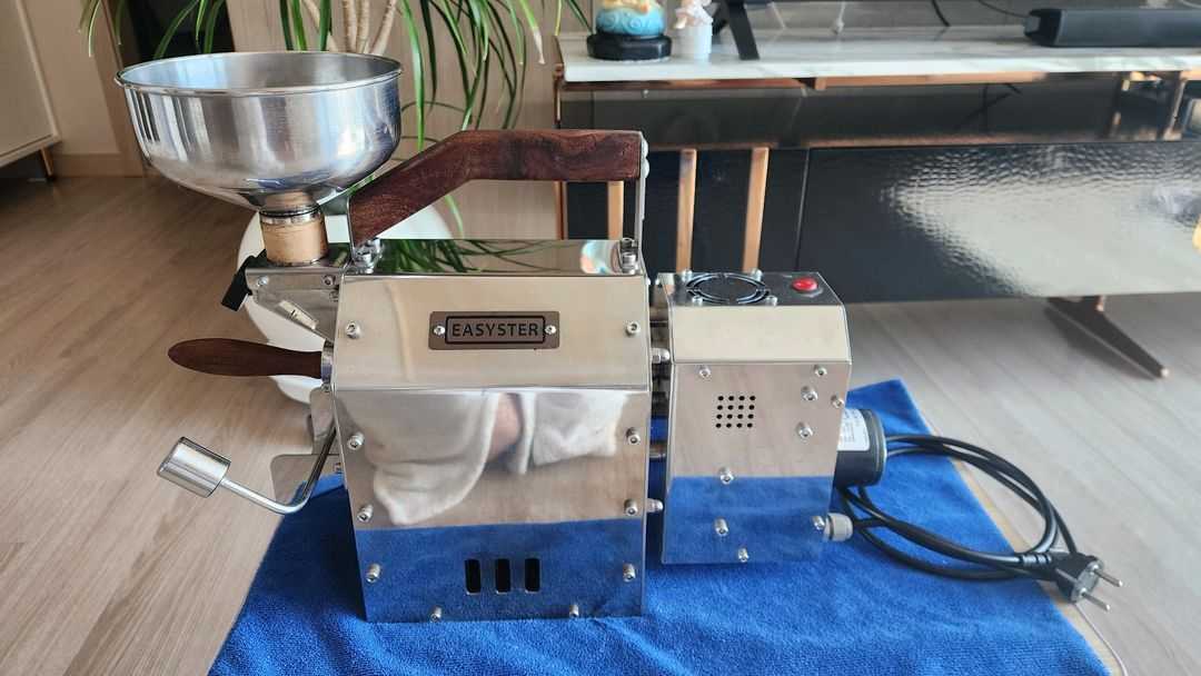 이지스터 300 커피 로스팅기 이미지